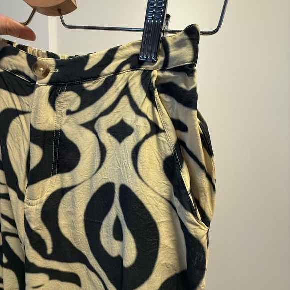 Find Me Now Black& yellow swirl patterned pants/trousers sz S Festival Y2K - Picture 5 of 6